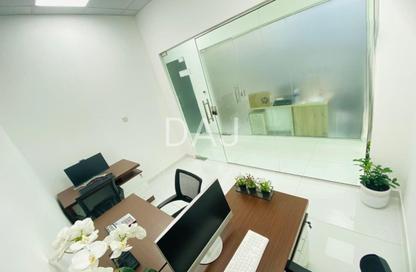 Office Space - Studio - 1 Bathroom for rent in Red Avenue - Al Garhoud - Dubai