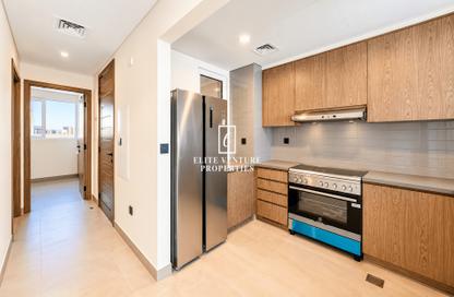 Townhouse - 5 - 6 for rent in Nice - Damac Lagoons - Dubai