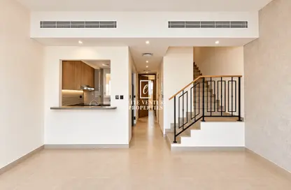 Townhouse - 5 Bedrooms - 6 Bathrooms for rent in Nice - Damac Lagoons - Dubai
