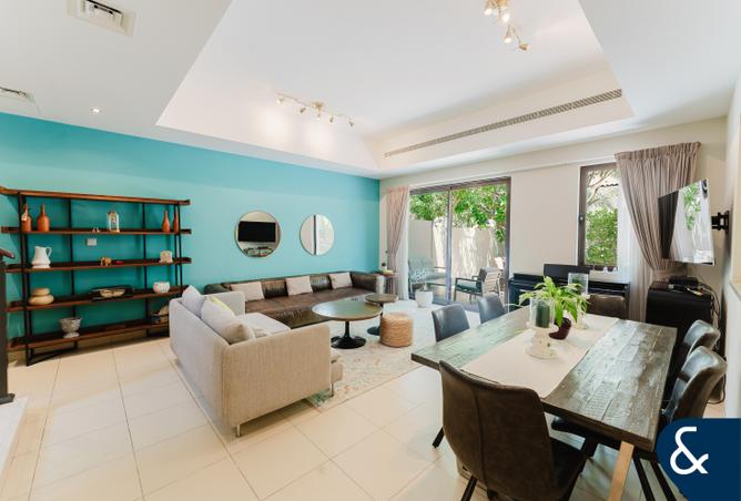 102826023 - Property Image 2
