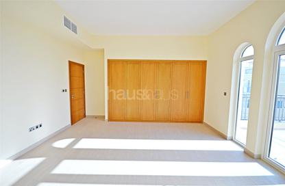 Villa - 4 Bedrooms - 4 Bathrooms for rent in Legacy Nova Villas - District 9 - Jumeirah Park - Dubai
