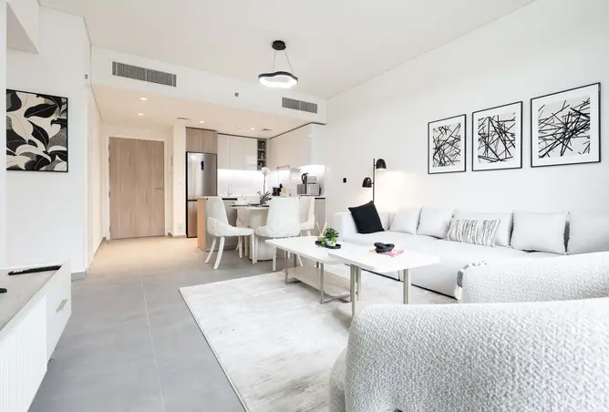 136526155 - Property Image 2
