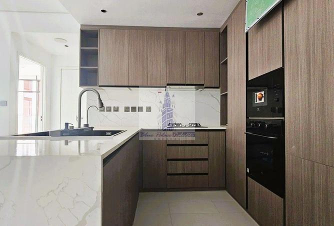 98242068 - Property Image 3