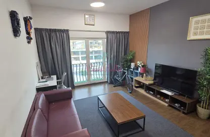 Apartment - 2 Bedrooms - 2 Bathrooms for sale in Building 114 - Contemporary Cluster - Discovery Gardens - Dubai