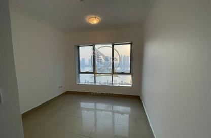 Apartment - 2 - 3 for rent in Al Khan Corniche - Al Khan - Sharjah