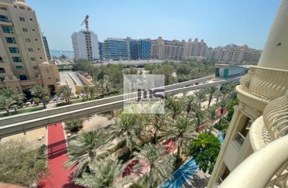 Apartment - 2 - 3 for rent in Al Hallawi - Shoreline Apartments - Palm Jumeirah - Dubai