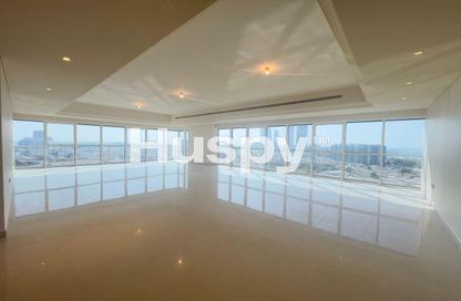 Apartment - 4 - 5 for rent in Sheikha Salama Tower - Khalidiya Street - Al Khalidiya - Abu Dhabi