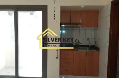 Apartment - 1 Bathroom for rent in Rolla Square - Rolla Area - Sharjah