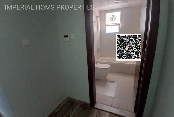 99553808 - Property Image 2
