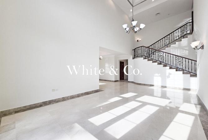 98239069 - Property Image 3