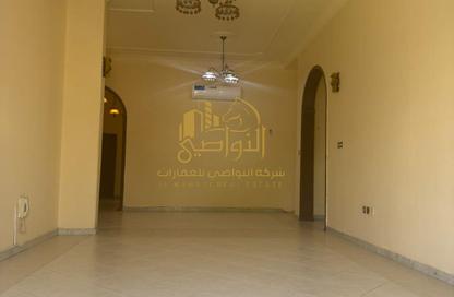 Villa - 4 - 4 for rent in Al Towayya - Al Ain