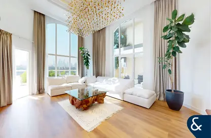 Villa - 4 Bedrooms - 5 Bathrooms for rent in Garden Homes Frond C - Garden Homes - Palm Jumeirah - Dubai