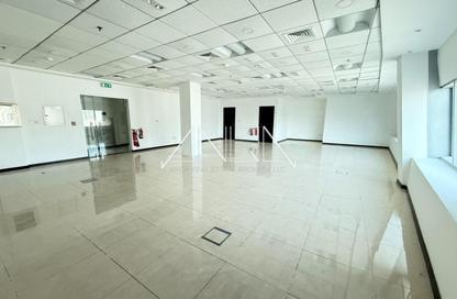 Office Space - 1 Bedroom - 1 Bathroom for sale in Iris Bay - Business Bay - Dubai