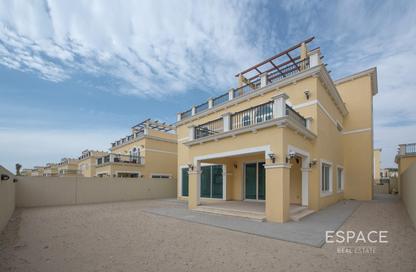 Villa - 4 Bedrooms - 4 Bathrooms for rent in Legacy Nova Villas - Jumeirah Park - Dubai