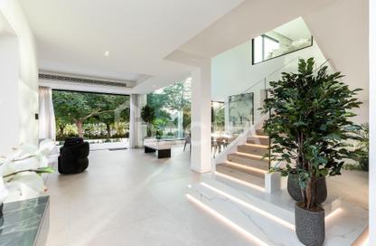 Villa - 5 Bedrooms - 5 Bathrooms for rent in Entertainment Foyer - Contemporary Cluster - Jumeirah Islands - Dubai