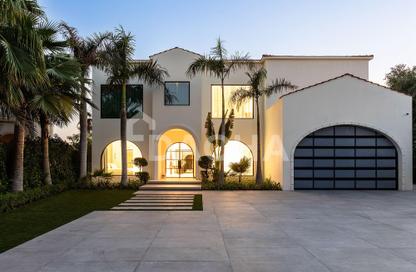 Villa - 5 Bedrooms - 5 Bathrooms for rent in Entertainment Foyer - Contemporary Cluster - Jumeirah Islands - Dubai