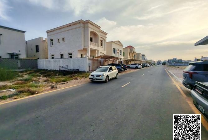 82786811 - Property Image 2