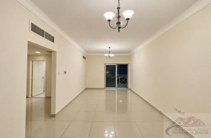 Apartment - 2 - 3 for rent in Muwaileh 29 Building - Muwaileh - Sharjah
