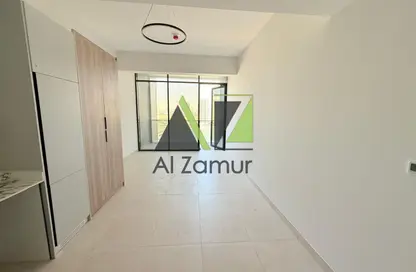شقة - 1 حمام للايجار في الأمل تاور - مدينة دبي الرياضية - دبي