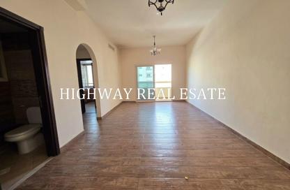 Apartment - 1 - 2 for rent in Muwaileh 3 Building - Muwaileh - Sharjah