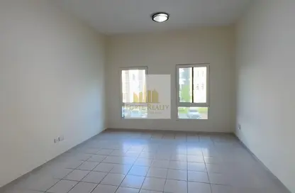 Apartment - 2 Bedrooms - 3 Bathrooms for rent in Building 114 - Cactus Cluster - Discovery Gardens - Dubai