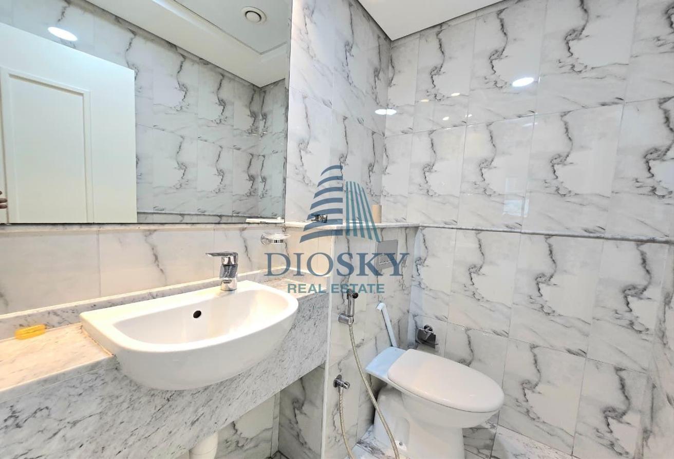 With Ac Bills | Closed Kitchen | Near to Exit photo 8