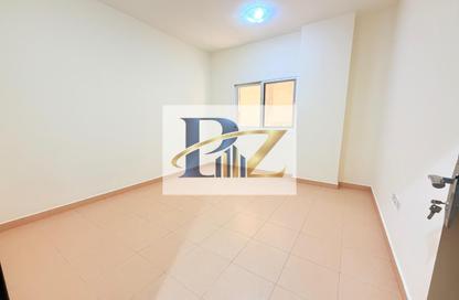 Apartment - 2 - 2 for rent in Fire Station Road - Muwaileh - Sharjah