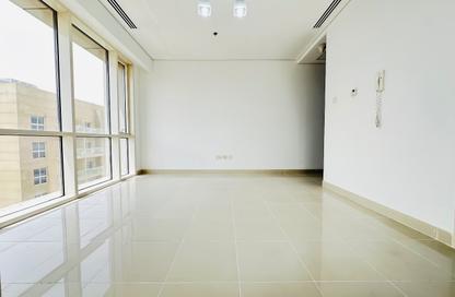 Apartment - 1 Bedroom - 1 Bathroom for rent in Nova Tower - Dubai Silicon Oasis - Dubai