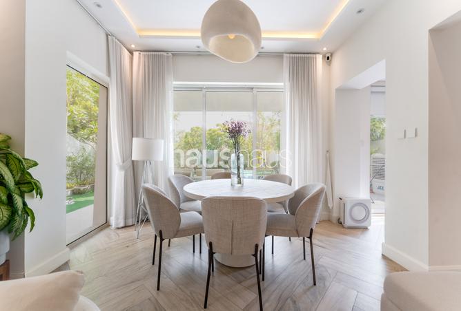 144610414 - Property Image 2