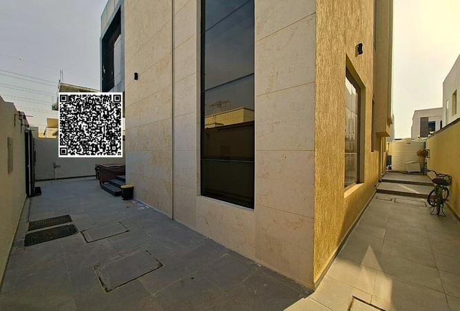 124730207 - Property Image 3