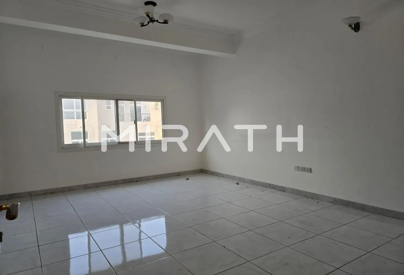 156003147 - Property Main Image