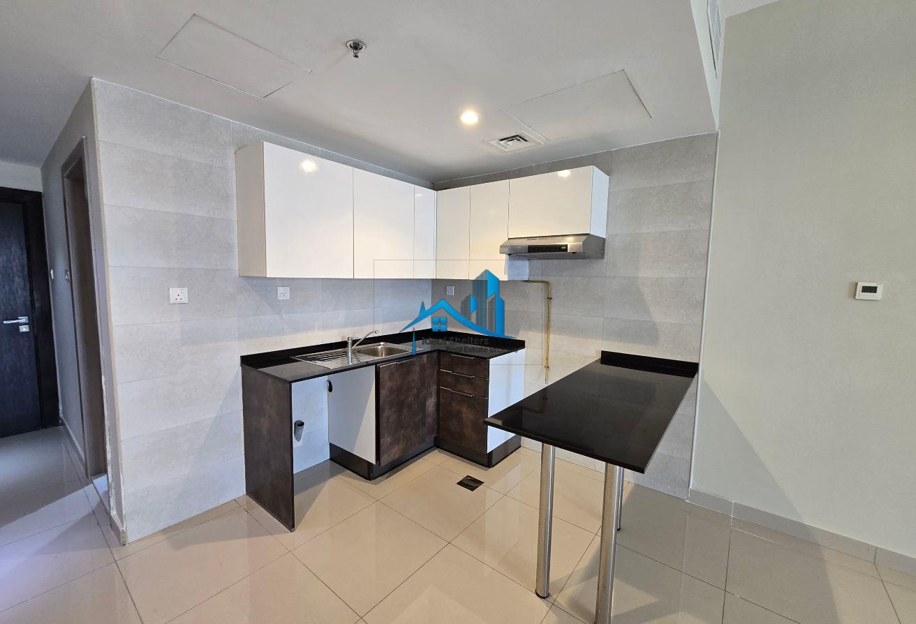 SPACIOUS OPEN PLAN LAY OUT STUDIO WITH BALCONEY photo 5