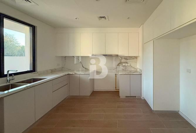 90936195 - Property Image 2