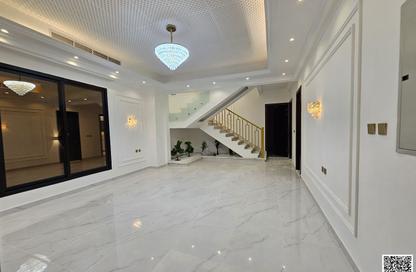 Villa - 4 - 6 for sale in Al Zaheya Gardens - Al Zahya - Ajman