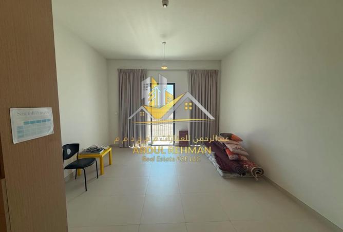100835208 - صورة العقار 3