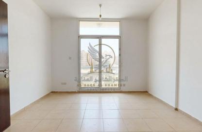 Apartment - 2 - 2 for rent in Al Butina 9 Building - Al Butina - Sharjah