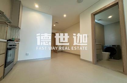 Apartment - 1 - 2 for rent in Weybridge Gardens - Dubai Land Residence Complex - Dubai Apartment - 1 - 2 for rent in Weybridge Gardens - Dubai Land Residence Complex - Dubai