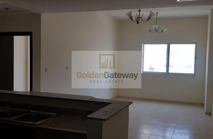 Apartment - 1 - 1 for rent in Mazaya 15 - Queue Point - Liwan - Dubai