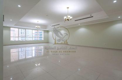 Apartment - 4 - 5 for rent in Al Qasba Downtown - Al Qasba - Sharjah