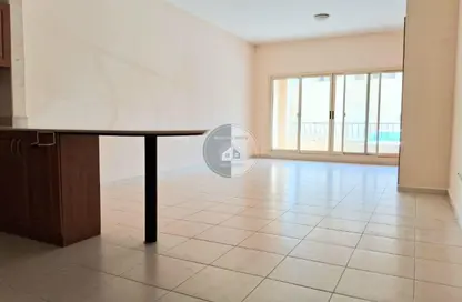 شقة - 1 حمام للايجار في شقق الجولف - قرية الحمرا - رأس الخيمة