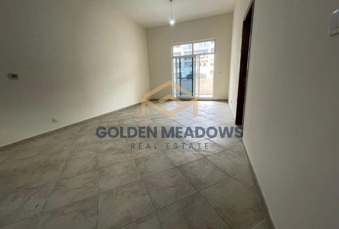 62477073 - Property Main Image