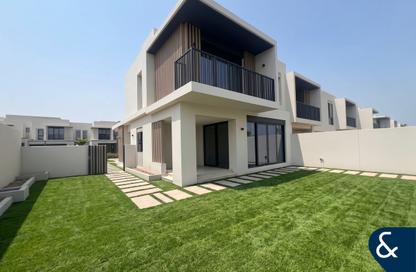 Townhouse - 4 - 4 for rent in Jebel Ali Village Townhouses - Jebel Ali Village - Jebel Ali - Dubai