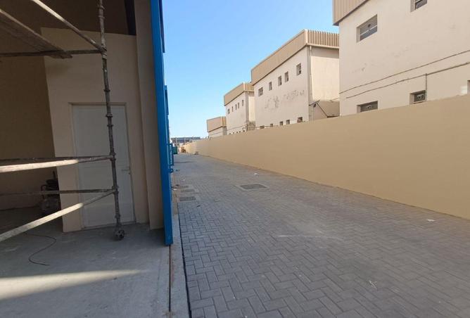 81521318 - Property Image 3