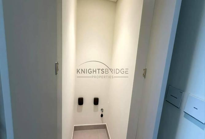 60920885 - Property Image 3