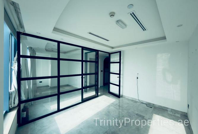 125657429 - Property Image 3