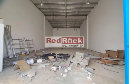 Warehouse - Studio - 1 Bathroom for rent in Al Sajaa Industrial - Al Sajaa - Sharjah
