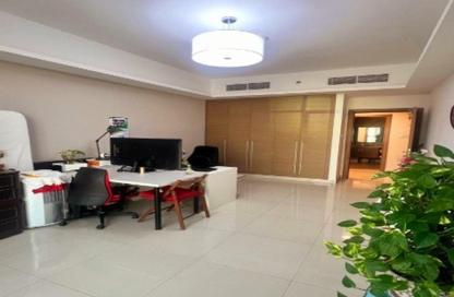 Apartment - 2 Bedrooms - 3 Bathrooms for sale in Gulfa Towers - Al Rashidiya 1 - Al Rashidiya - Ajman