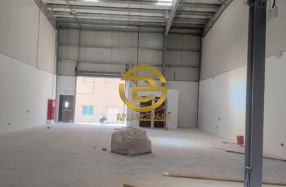 Warehouse - Studio - 1 for rent in Dubai Investment Park 2 (DIP 2) - Dubai Investment Park (DIP) - Dubai