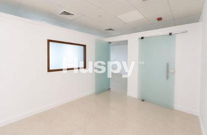 Office Space - Studio - 1 Bathroom for rent in Churchill Executive Tower - Churchill Towers - Business Bay - Dubai