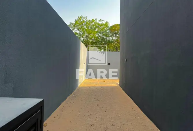 158703396 - Property Image 2